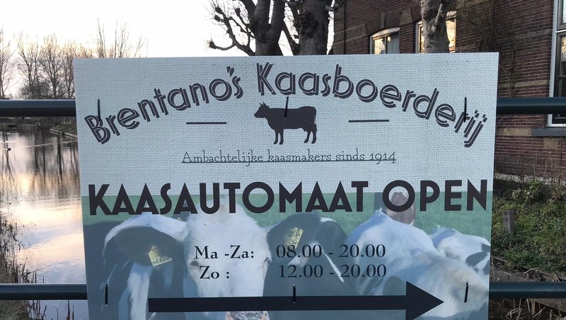 Brentano's Kaaasboerderij