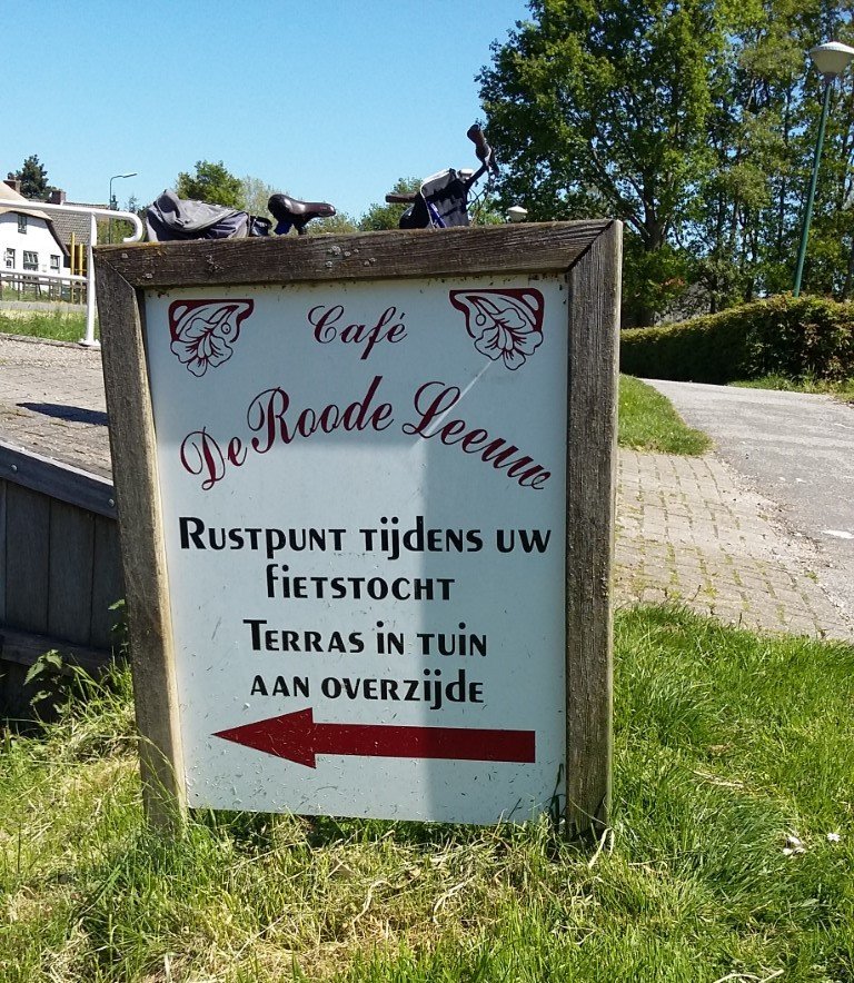 Café_Slijterij_De_Roode_Leeuw_a_rustpunt