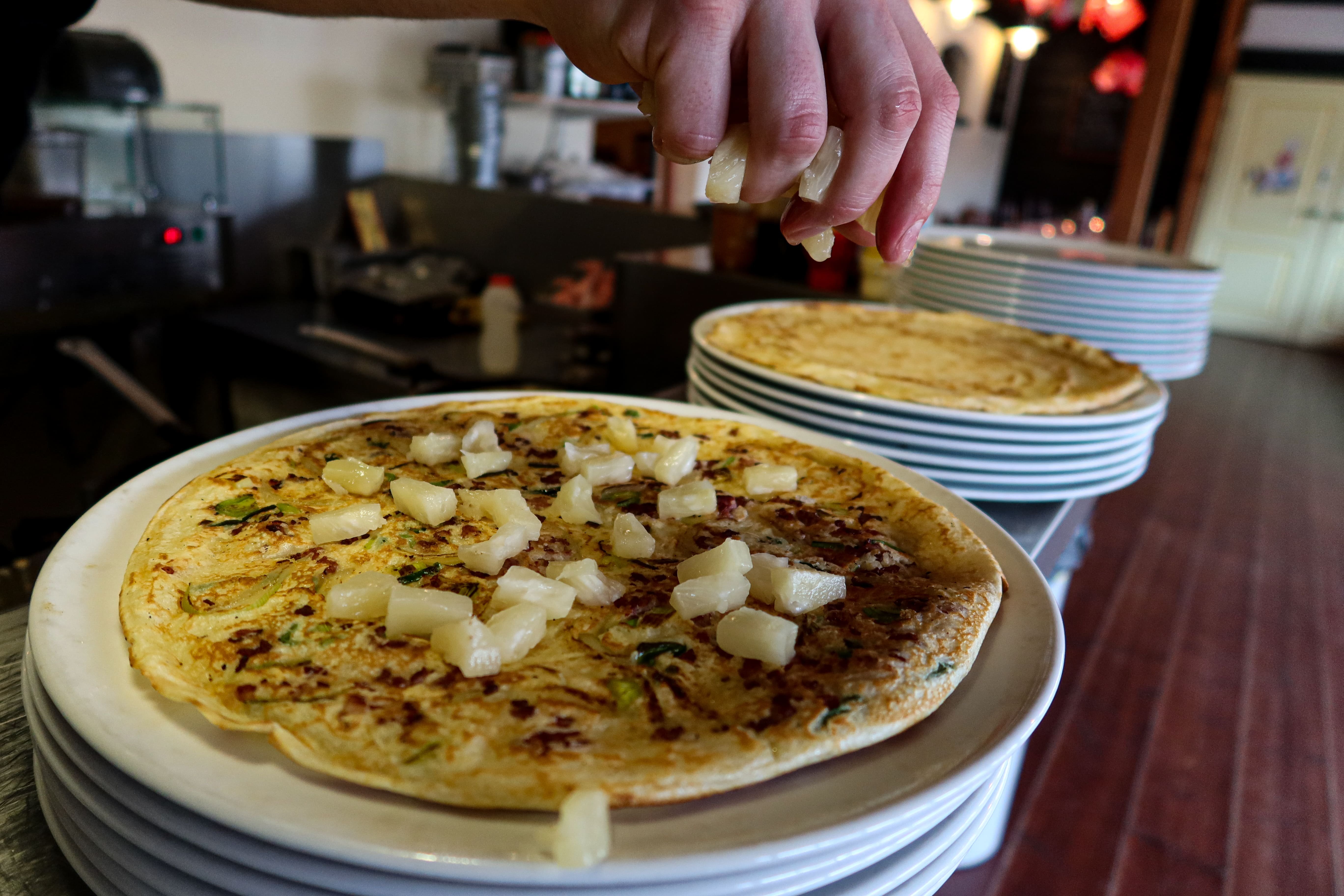 Pannenkoekenhuis_Midden_op_'t_Landt_c