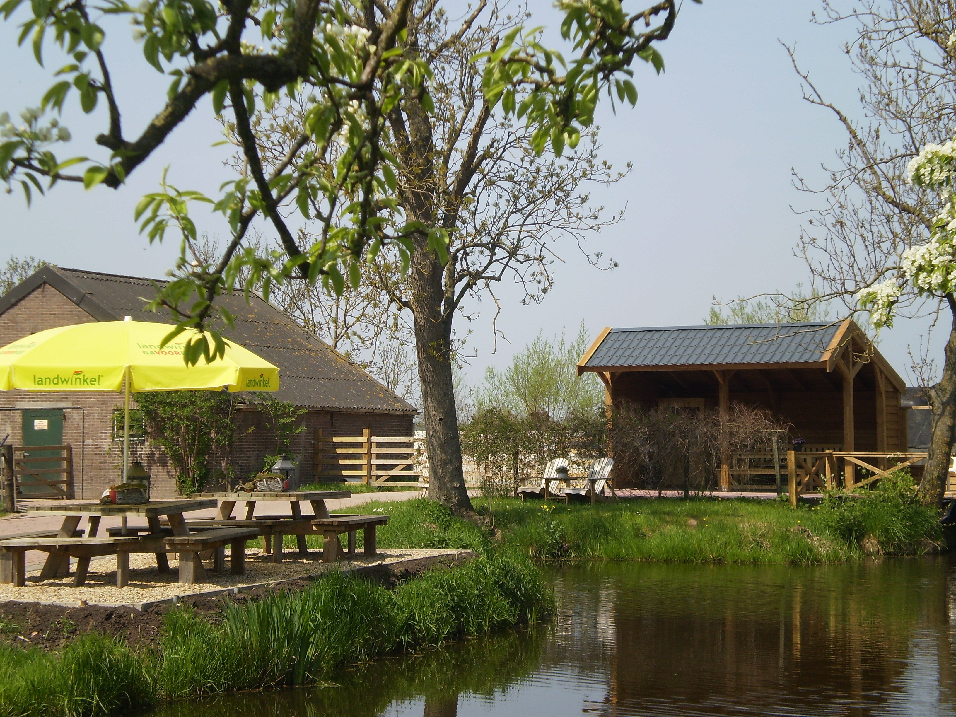 Landwinkel_de_Noordzijde_b